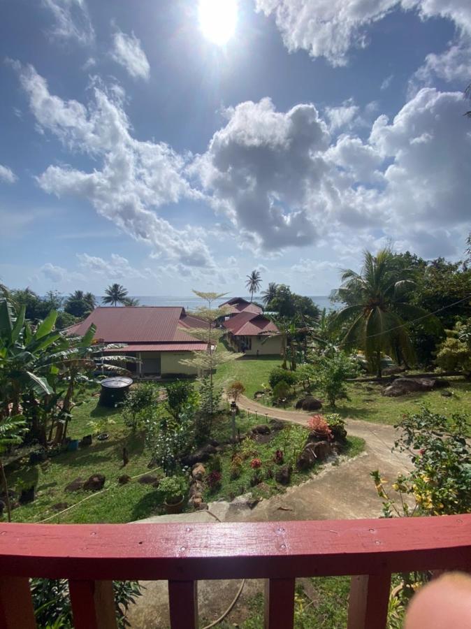 Restu Chalet Tioman Kampong Ayer Batang Екстериор снимка