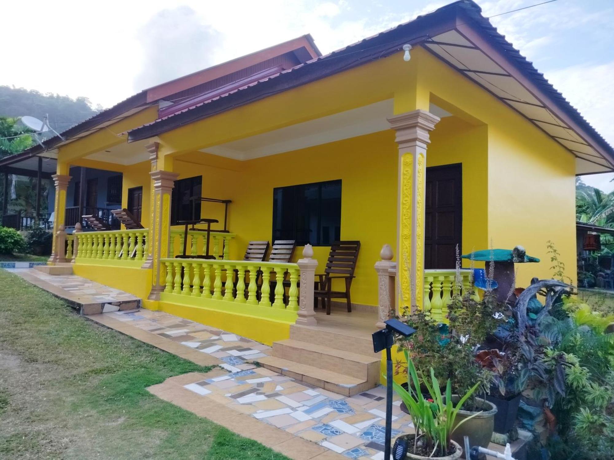 Restu Chalet Tioman Kampong Ayer Batang Екстериор снимка
